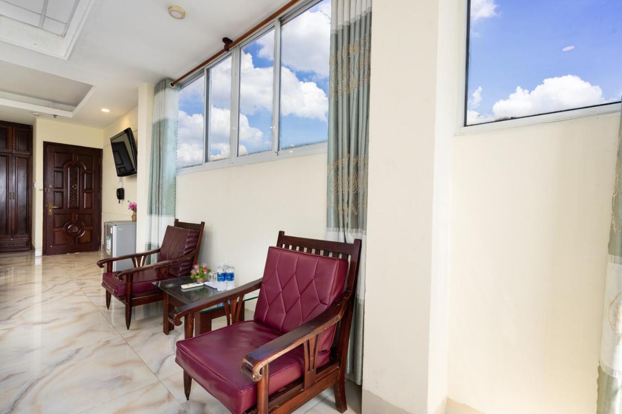 Mai Phuong - Ruby Saigon Hotel Ho Chi Minh City Exterior photo